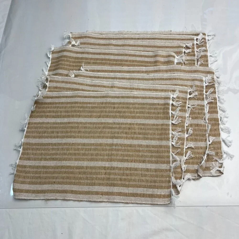 Two’s Company Au Natural Jute Cotton Tassel Placemats Set of 4